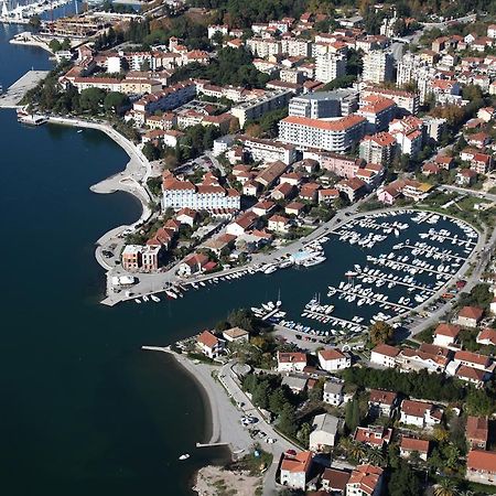 Guesthouse Lanca Tivat Kültér fotó